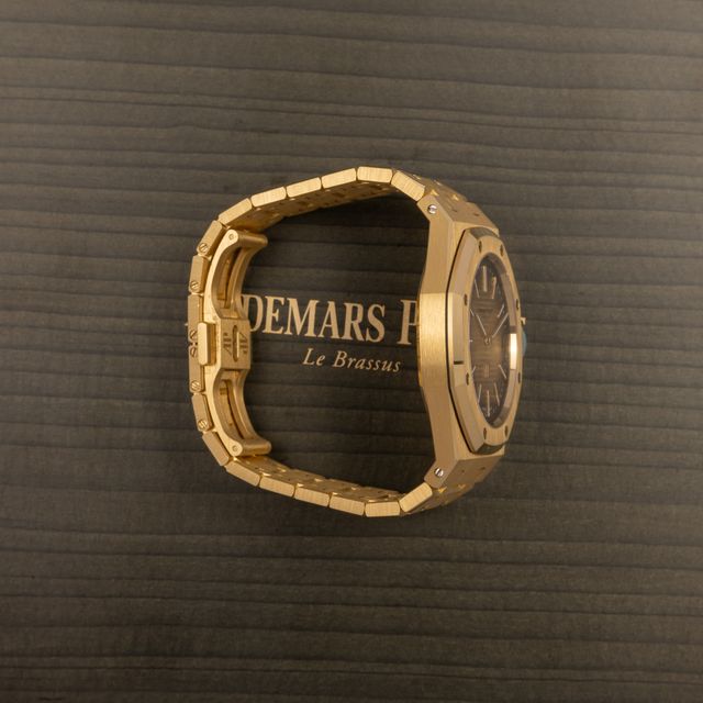 Audemars Piguet Royal Oak 16202BA.OO.1240BA.02 Image 4